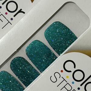 New Color Street “Teal We Meet Again” Teal Hue with Aqua Glitter Nail Strips